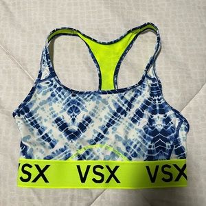 NWOT Victoria’s Secret Sports Bra Size Small